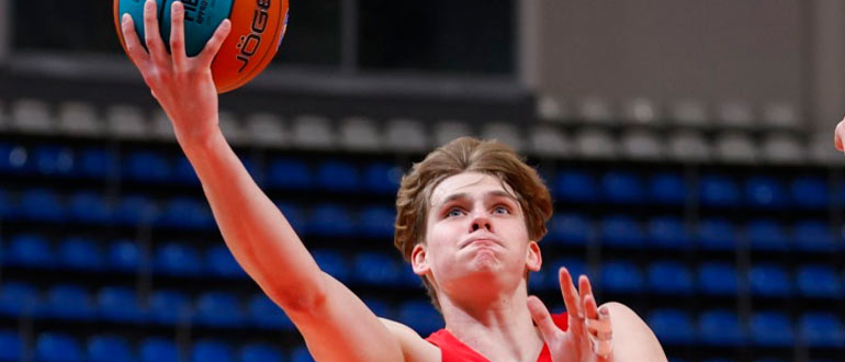 Илья Ермаков начинает студенческую карьеру в NCAA в университете Святого Бонавентуры