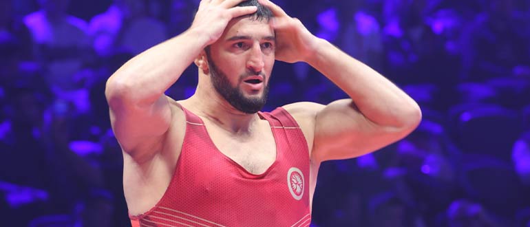 Садулаев вновь столкнулся с визовыми ограничениями и пропустит чемпионат мира